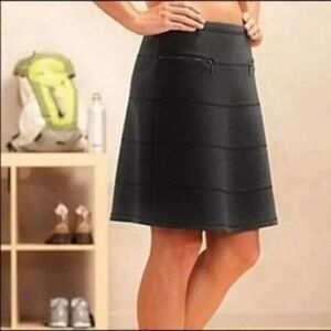 ATHLETA STRATA PONTE A LINE KNIT SKIRT BLACK Sz M